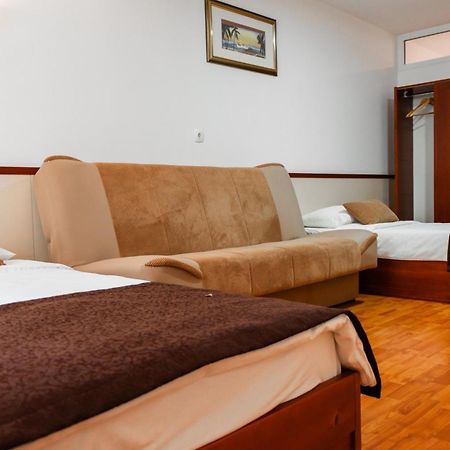 Hotel Saraj サラエヴォ エクステリア 写真