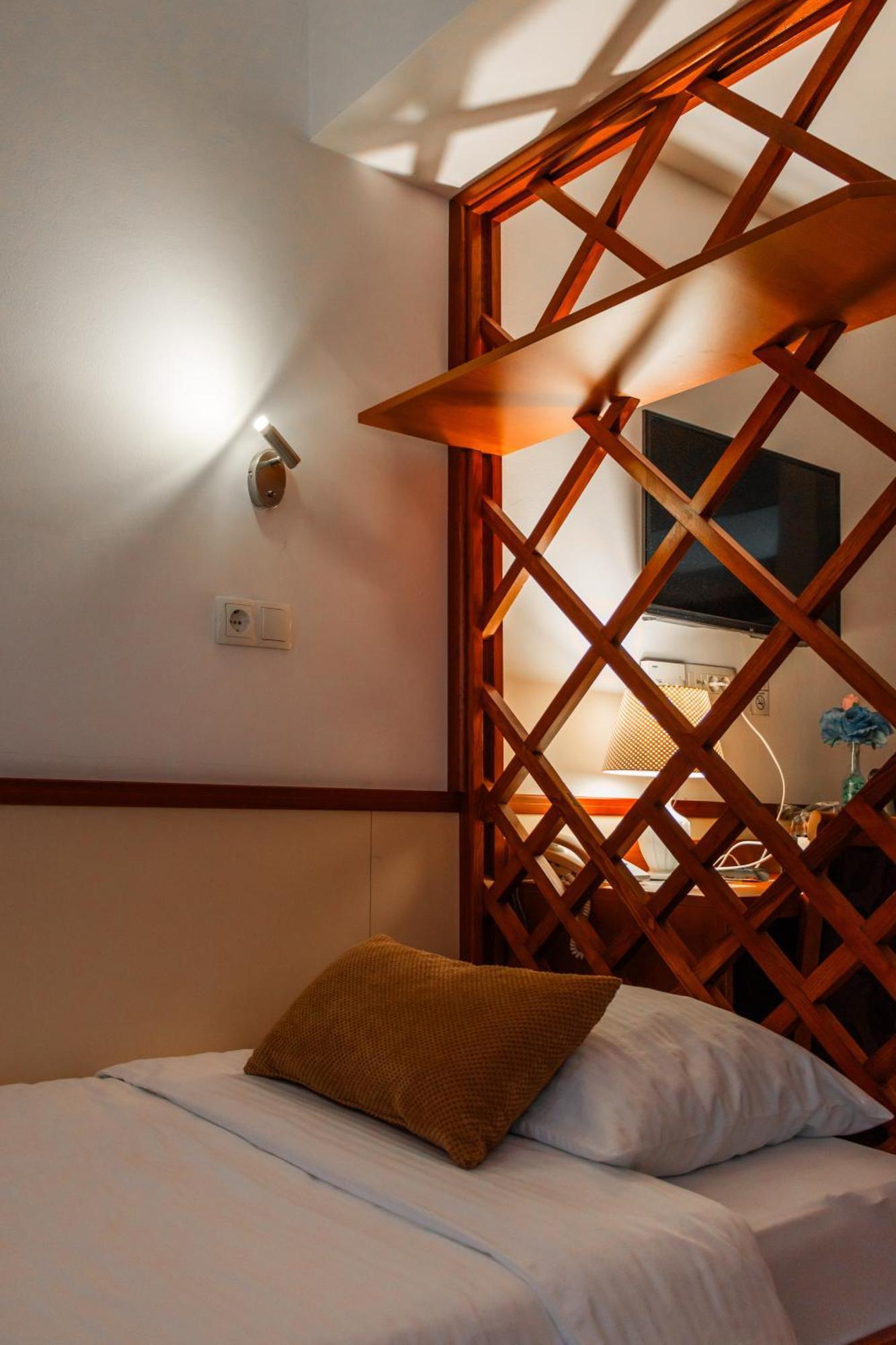 Hotel Saraj サラエヴォ エクステリア 写真