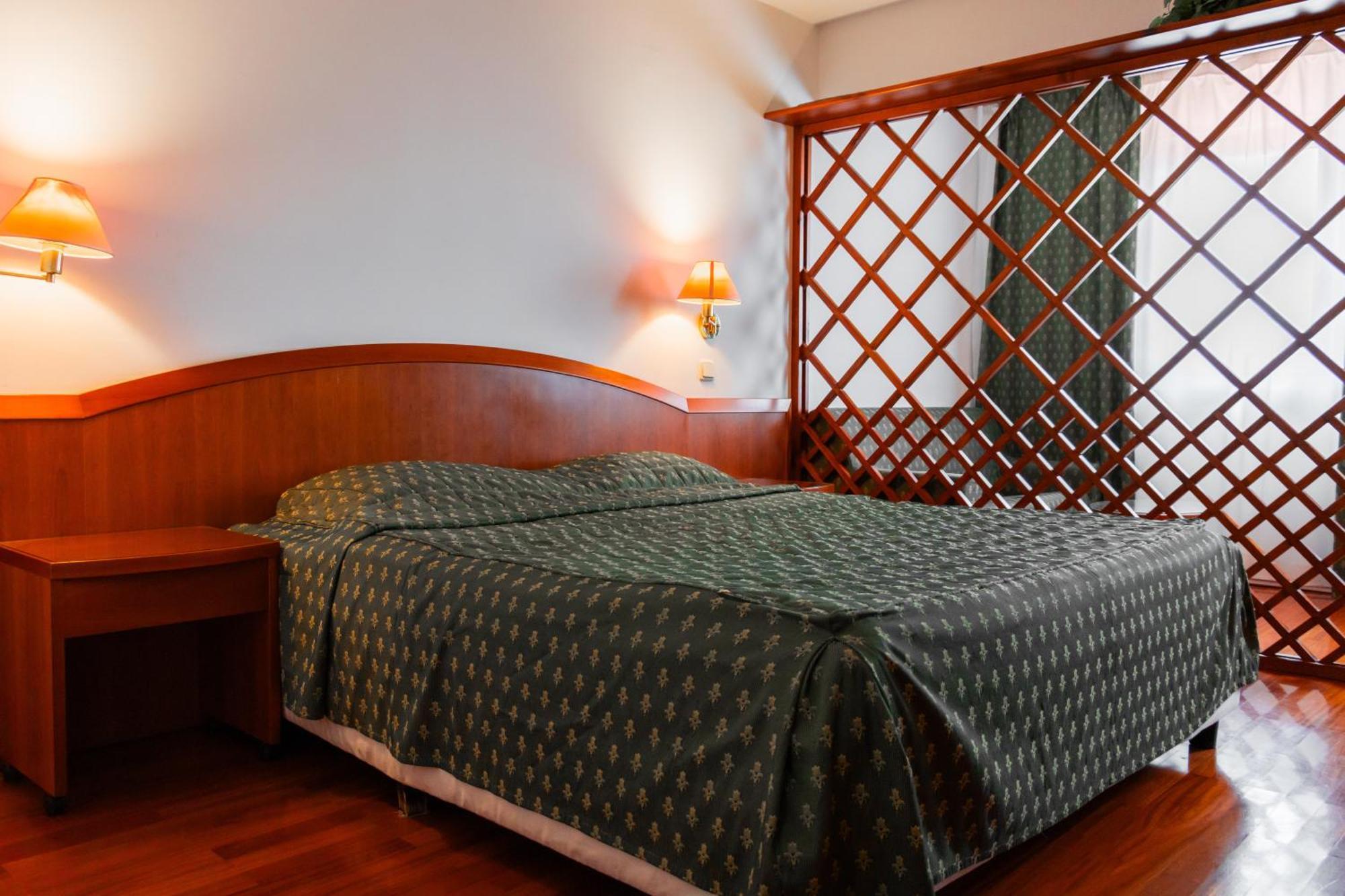 Hotel Saraj サラエヴォ エクステリア 写真