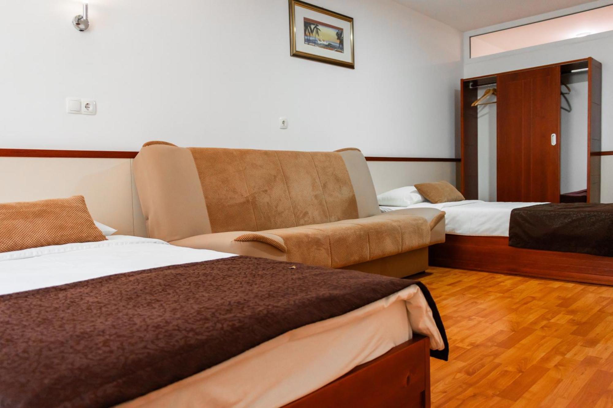 Hotel Saraj サラエヴォ エクステリア 写真