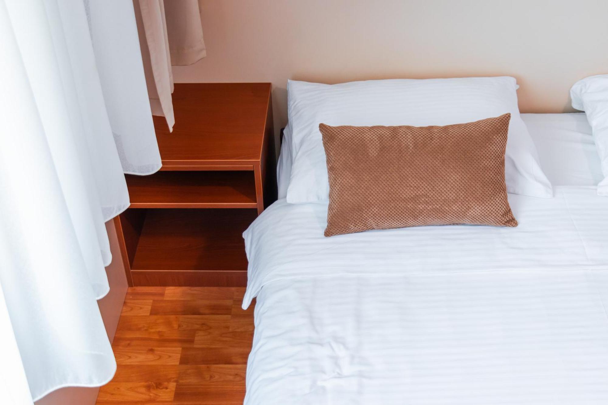 Hotel Saraj サラエヴォ エクステリア 写真