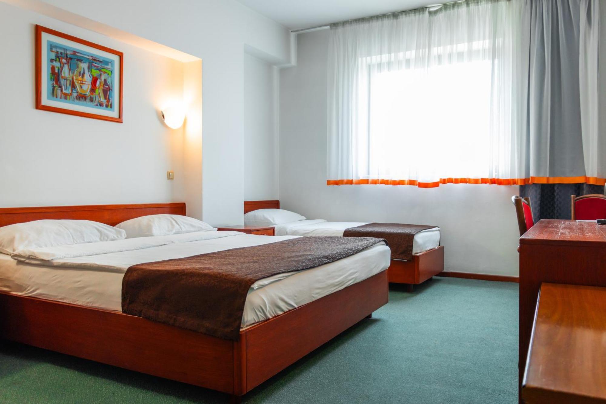 Hotel Saraj サラエヴォ エクステリア 写真