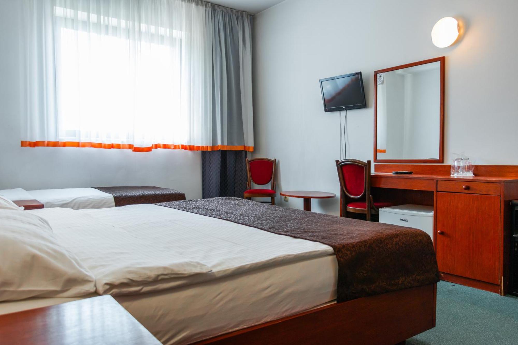 Hotel Saraj サラエヴォ エクステリア 写真